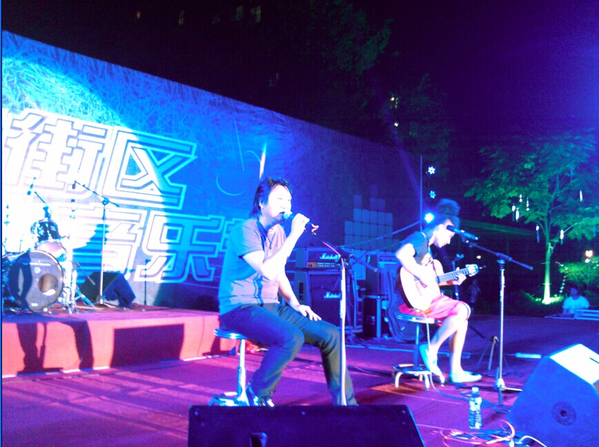 长沙“民谣在街区”大型主题音乐节台湾音乐人演出