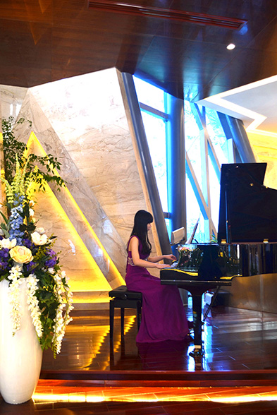 长沙富兴世界金融中心营销中心盛大开放活动策划现场钢琴迎宾